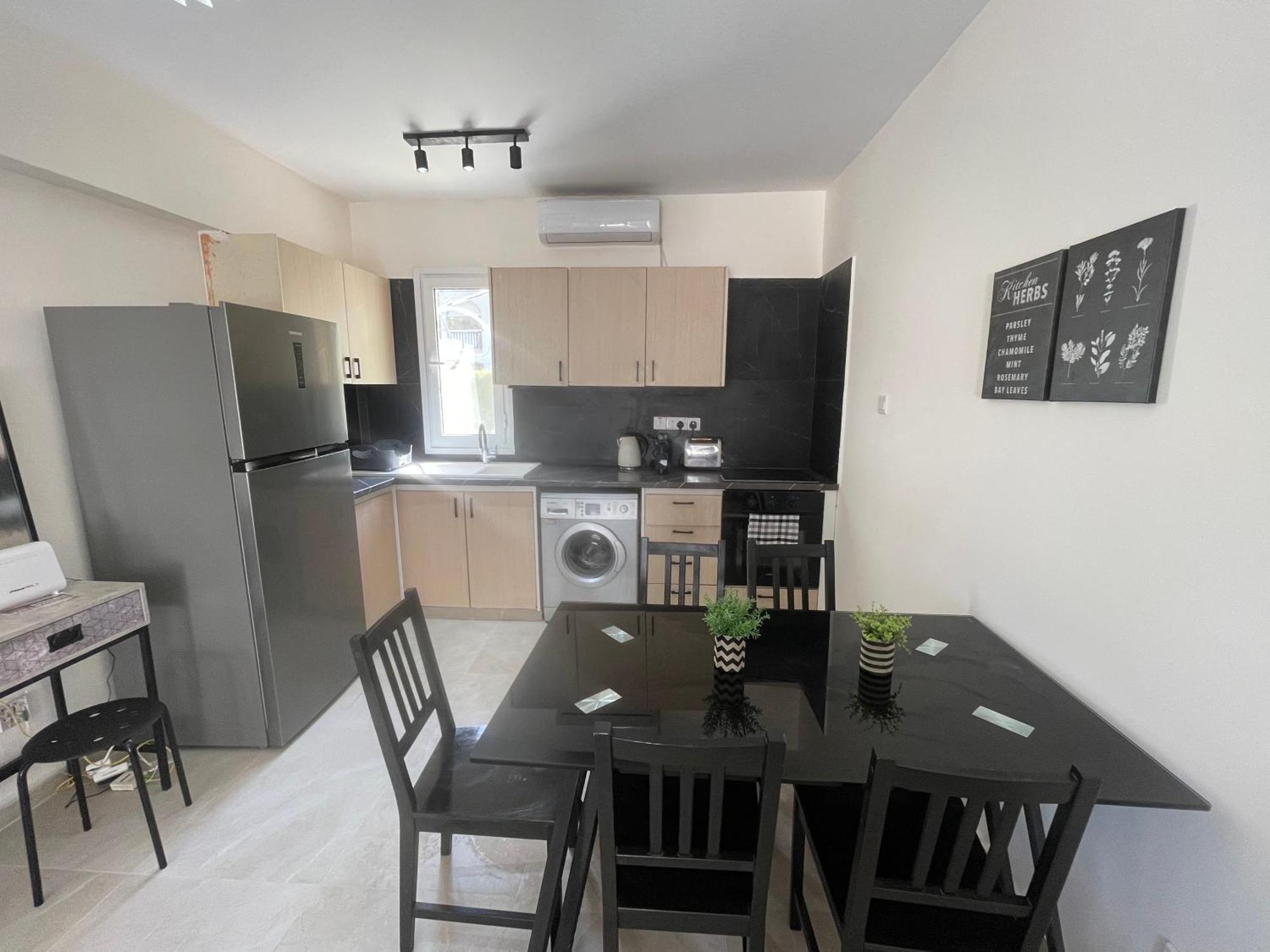 Mari House-Close To The Beach Paphos Esterno foto
